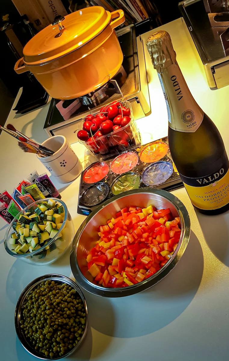 Kitchen preparation with colours — The Wild Nest, Ferrara